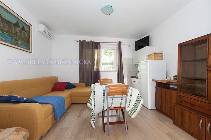 Apartments Zamicka Brela Εξωτερικό φωτογραφία